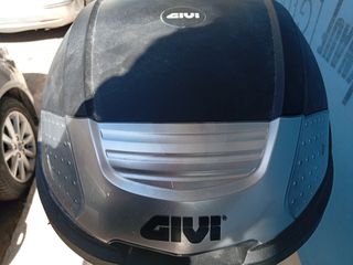 Μπαγκαζιερα givi-thumb-2