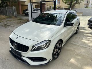 Mercedes-Benz A 180 2015 AMG LINE-thumb-3