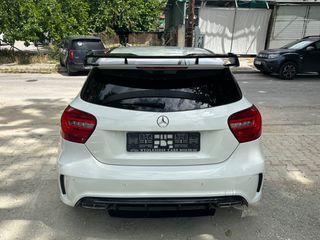 Mercedes-Benz A 180 2015 AMG LINE-thumb-9