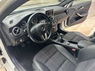 Mercedes-Benz A 180 2015 AMG LINE-thumb-15