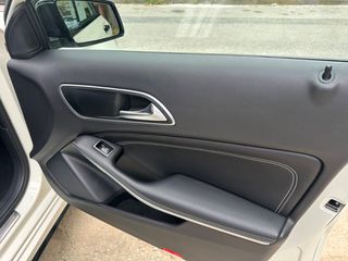 Mercedes-Benz A 180 2015 AMG LINE-thumb-21