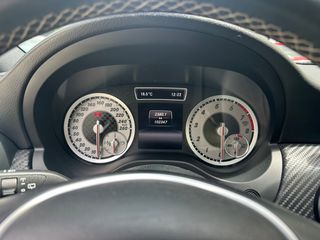 Mercedes-Benz A 180 2015 AMG LINE-thumb-23