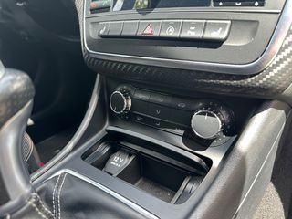 Mercedes-Benz A 180 2015 AMG LINE-thumb-26