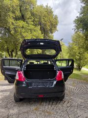 Suzuki Swift 2016-thumb-10