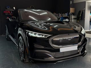 Ford Mustang Mach-E 2021 Full extra Panorama-thumb-1
