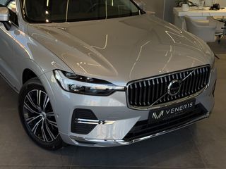 Volvo XC 60 2022 INSCRIPTION / B5 / PANORAMA - VENERIS MOTORS-thumb-2
