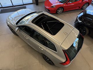 Volvo XC 60 2022 INSCRIPTION / B5 / PANORAMA - VENERIS MOTORS-thumb-21