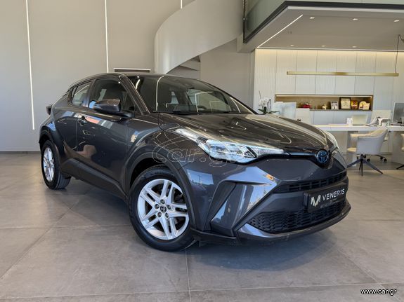 Toyota C-HR 2022 1.8 140PS / HYBRID / Business