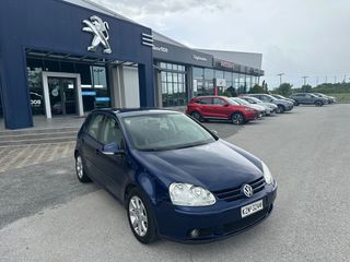 Volkswagen Golf 2004