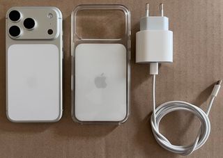 iPhone 17 Pro 1TB Silver-thumb-1