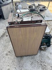 Ψυγειο τροχοσπιτου 12v-220v-υγραεριο