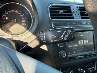 Volkswagen Polo 2017 1.400CC 90PS COMFORTLINE CAR-PLAY!-thumb-38
