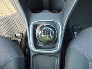 Volkswagen Polo 2017 1.400CC 90PS COMFORTLINE CAR-PLAY!-thumb-36