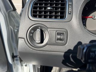Volkswagen Polo 2017 1.400CC 90PS COMFORTLINE CAR-PLAY!-thumb-40