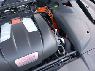Porsche Cayenne 2017 S E-HYBRID  FULL EXTRA 39900 ΓΙΑ ΑΝΑ/ΚΟ-3ΤΕΚΝΟ--thumb-51