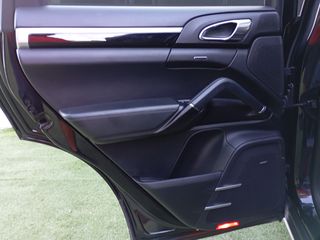 Porsche Cayenne 2017 S E-HYBRID  FULL EXTRA 39900 ΓΙΑ ΑΝΑ/ΚΟ-3ΤΕΚΝΟ--thumb-43