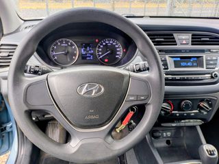 Hyundai i 20 2017 1.2 CLASSIC-thumb-6