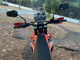 KTM 690 Enduro R 2021-thumb-15