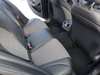Mercedes-Benz C 180 2016 AMG LINE-thumb-47