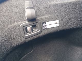 Mercedes-Benz C 180 2016 AMG LINE-thumb-49