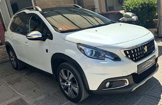 Peugeot 2008 2017 1.2 PureTech Crossway-thumb-1