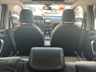 Peugeot 2008 2017 1.2 PureTech Crossway-thumb-14