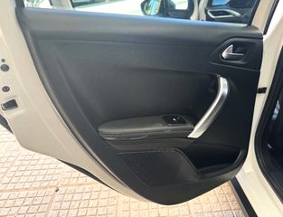 Peugeot 2008 2017 1.2 PureTech Crossway-thumb-17