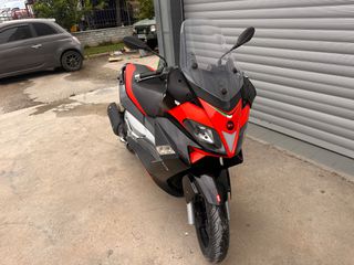 Aprilia SR MAX 300 2016