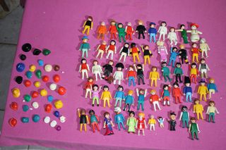 ΠΩΛΟΎΝΤΑΙ  διάφορες φιγουρίνια  playmobil