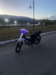 Modenas Kriss II 2000-thumb-2