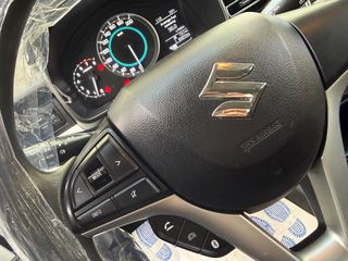 Suzuki Ignis 2019 GLX - 4X4, NAVI, KLIMA!-thumb-37