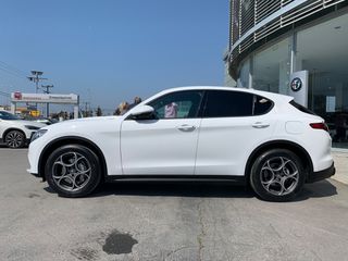 Alfa Romeo Stelvio 2022 AT SPRINT Q4