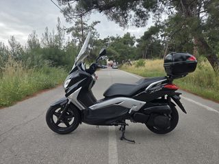 Yamaha XMAX 250 2011-thumb-4