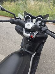 Yamaha XMAX 250 2011-thumb-10