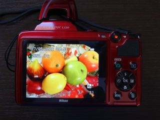 NIKON COOLPIX L120. 14, 1 pixel.-thumb-5