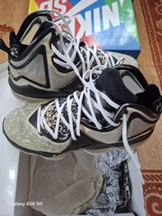 Lebron XIX-thumb-4