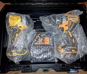 Dewalt καινούργιο Κρουστικό Δραπανοκατσάβιδο DCD796+ μπαταρια 6ah