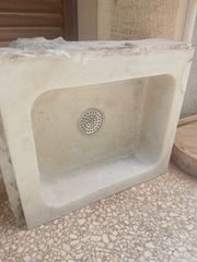 ΝΕΡΟΧΥΤΗΣ ΜΑΡΜΑΡΙΝΟΣ
