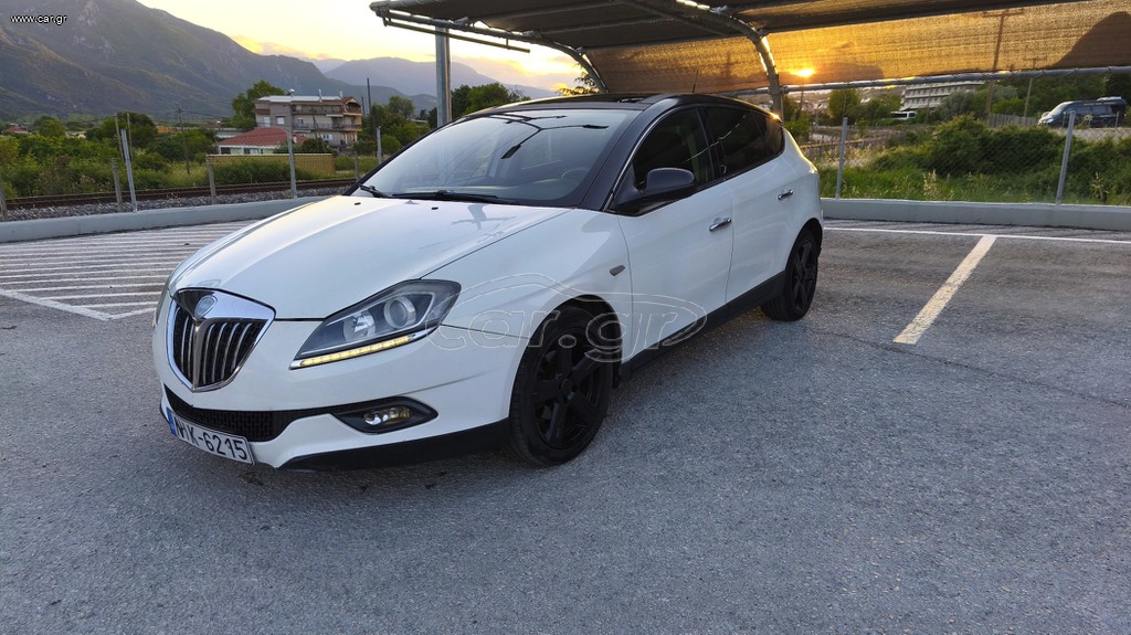 Lancia Delta 2009