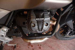 Moto Guzzi V 85 2025 STRADA E5+-thumb-3