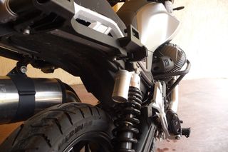 Moto Guzzi V 85 2025 STRADA E5+-thumb-5