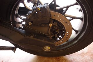 Moto Guzzi V 85 2025 STRADA E5+-thumb-9