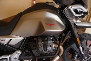 Moto Guzzi V 85 2025 STRADA E5+-thumb-10