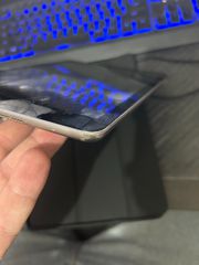 iPAD 6th 32giga wi fi-thumb-8