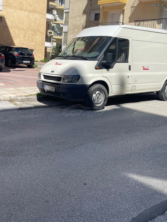 Κλούβα Ford 2001