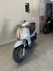 Piaggio Beverly 300i 2017 Beverly 300 s-thumb-1