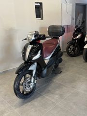 Piaggio Beverly 350 2014 Beverly 350i sport touring