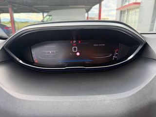 Peugeot 3008 2021 1.2 PURETECH 130 "ROAD TRIP" EAT8-thumb-70