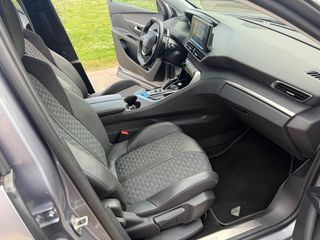 Peugeot 3008 2021 1.2 PURETECH 130 "ROAD TRIP" EAT8-thumb-41