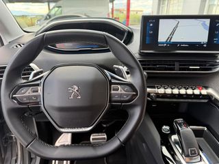 Peugeot 3008 2021 1.2 PURETECH 130 "ROAD TRIP" EAT8-thumb-60